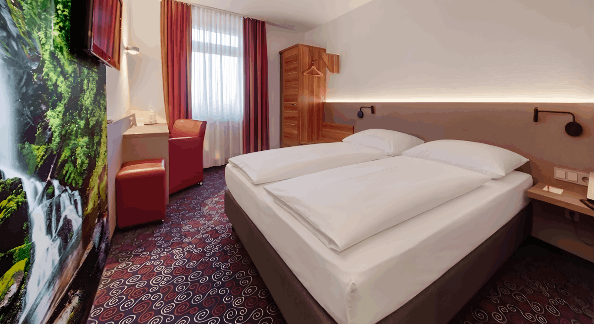 Blick in ein Doppelzimmer